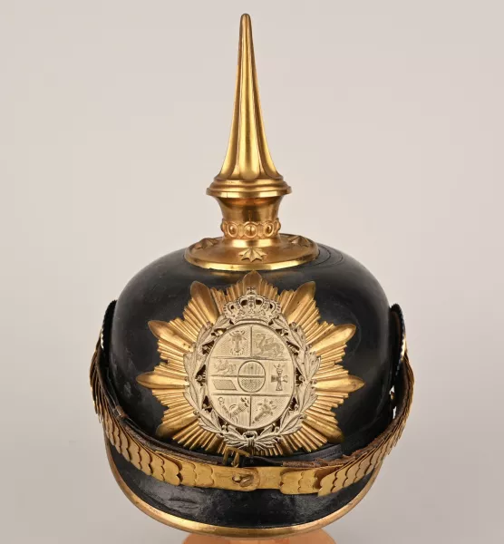 Mecklenburg Schwerin Infantry Officer Pickelhaube Visuel 1 principal